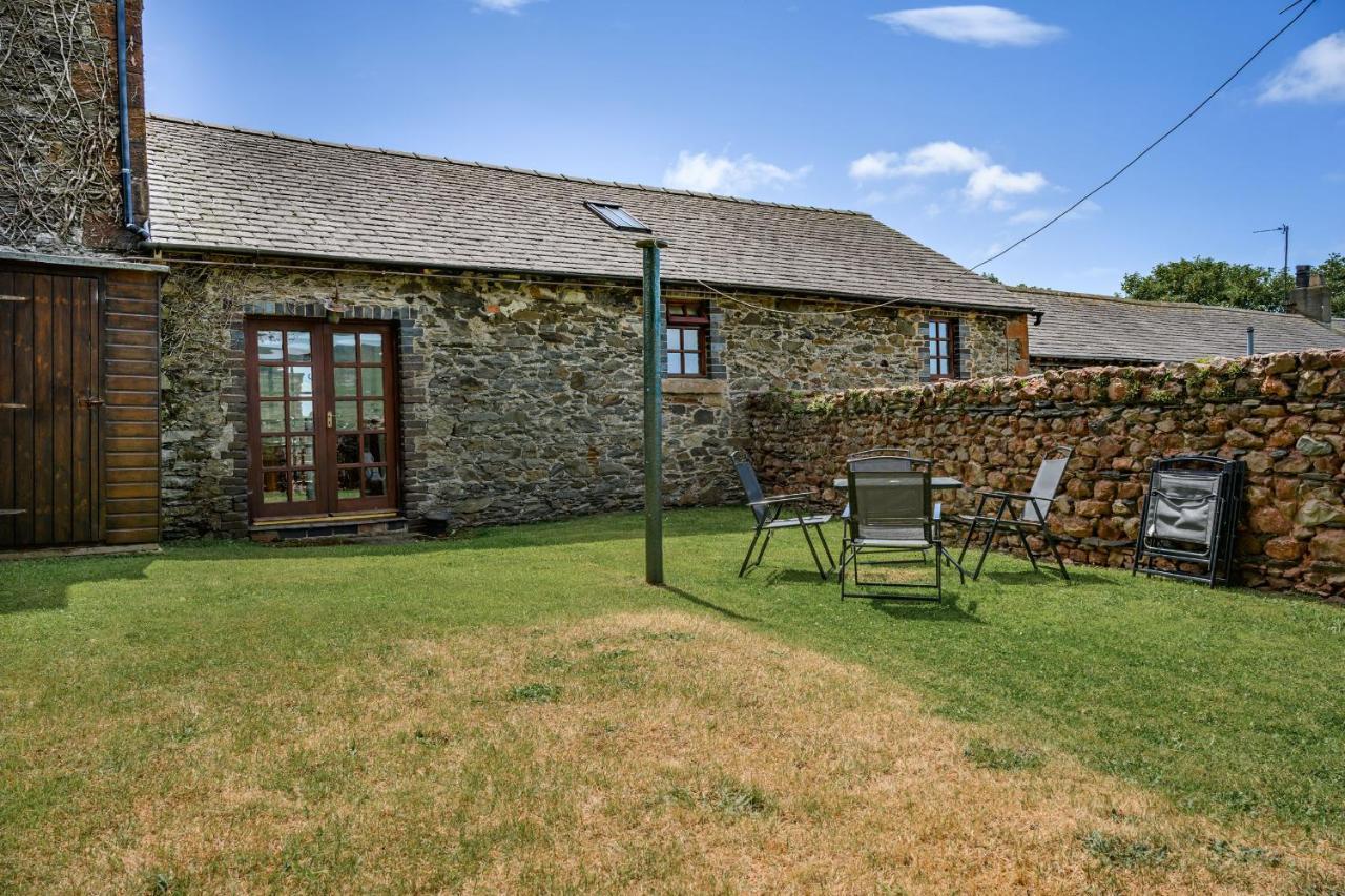 Tower Cottage Millom Bagian luar foto